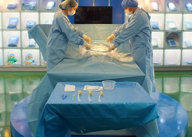 Ca mổ C Phần Khăn phẫu thuật dùng một lần và Áo choàng Hỗ trợ sinh nở Phim y tế cho trẻ sơ sinh
